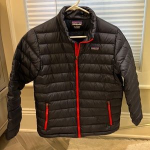 Patagonia Boys Down Jacket | Size XL (14) Like new.  Only worn once.